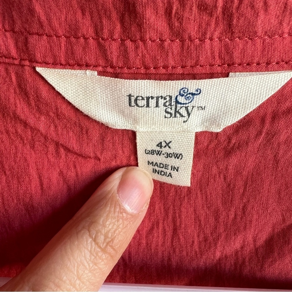 Terra & Sky women's plus size long-sleeve button-down Size 4x modest casual - Picture 2 of 5